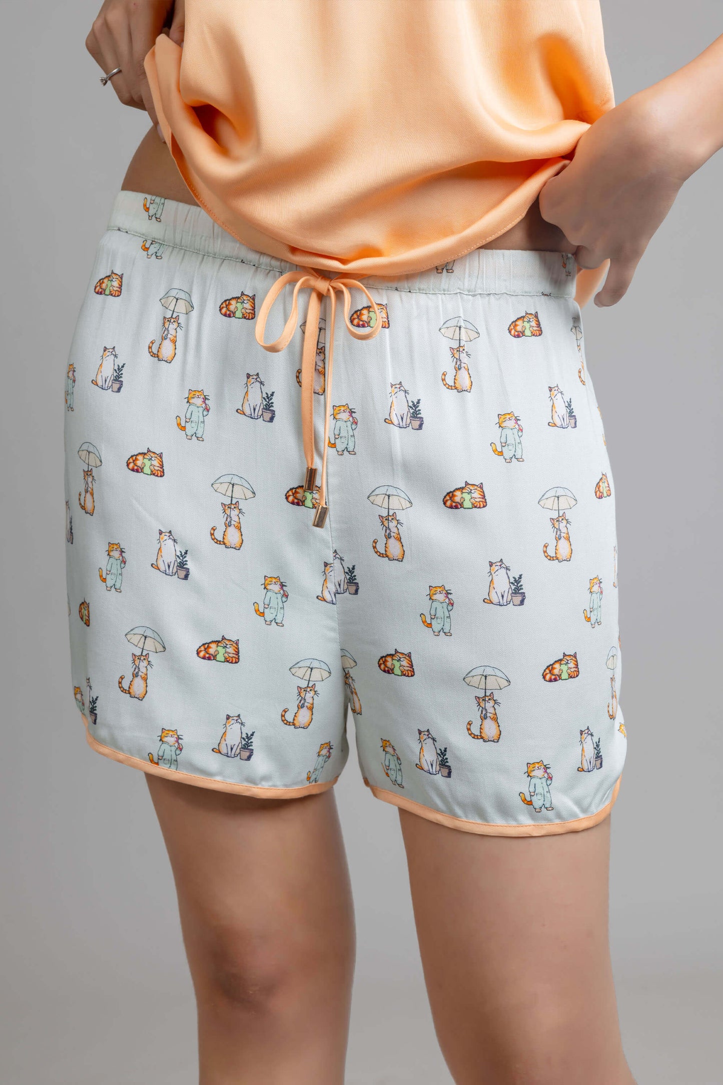 Whiskers Shorts