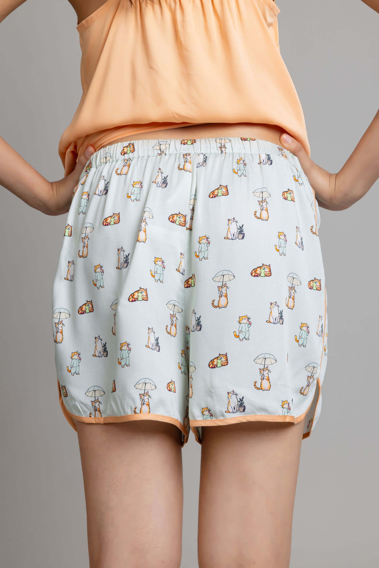 Whiskers Shorts