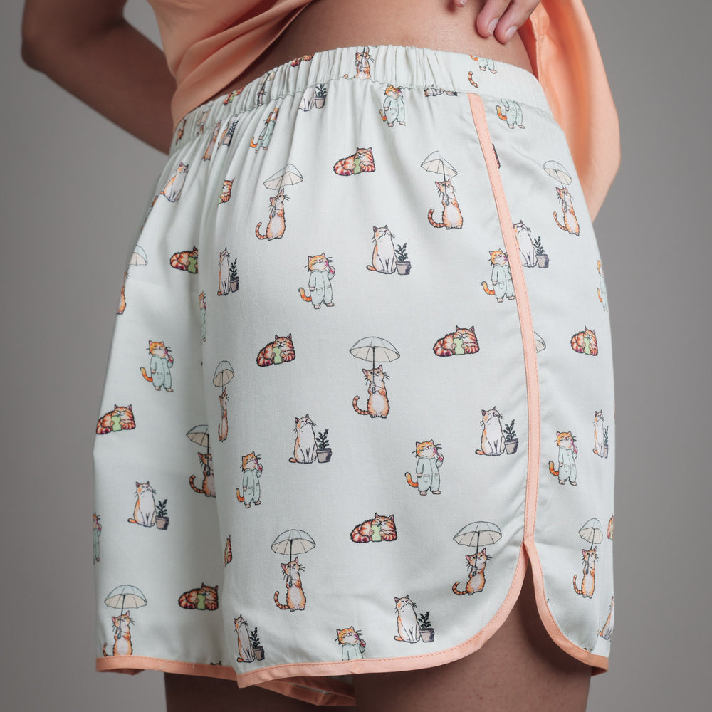 
                      
                        Whiskers Shorts
                      
                    